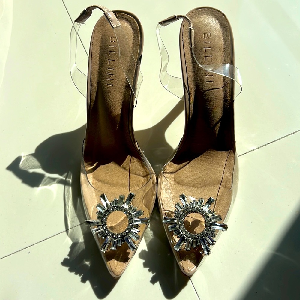 Ladies heels never been worn